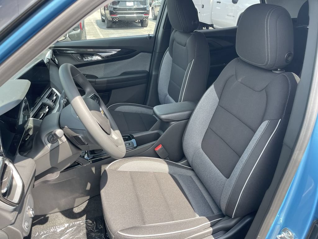 New 2026 Chevrolet TrailBlazer LS AWD/4WD image 11