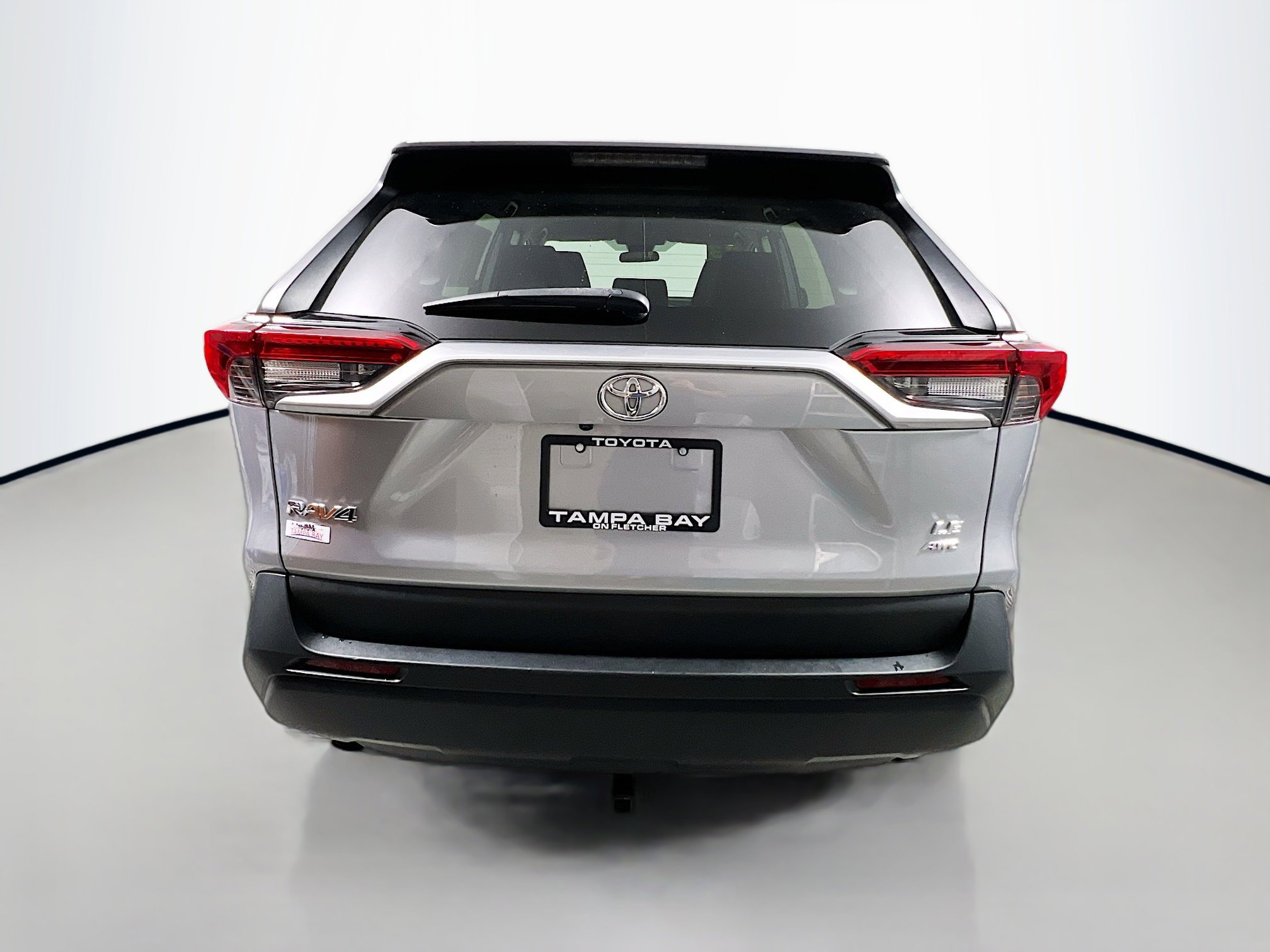 Used 2023 Toyota RAV4 LE image 6