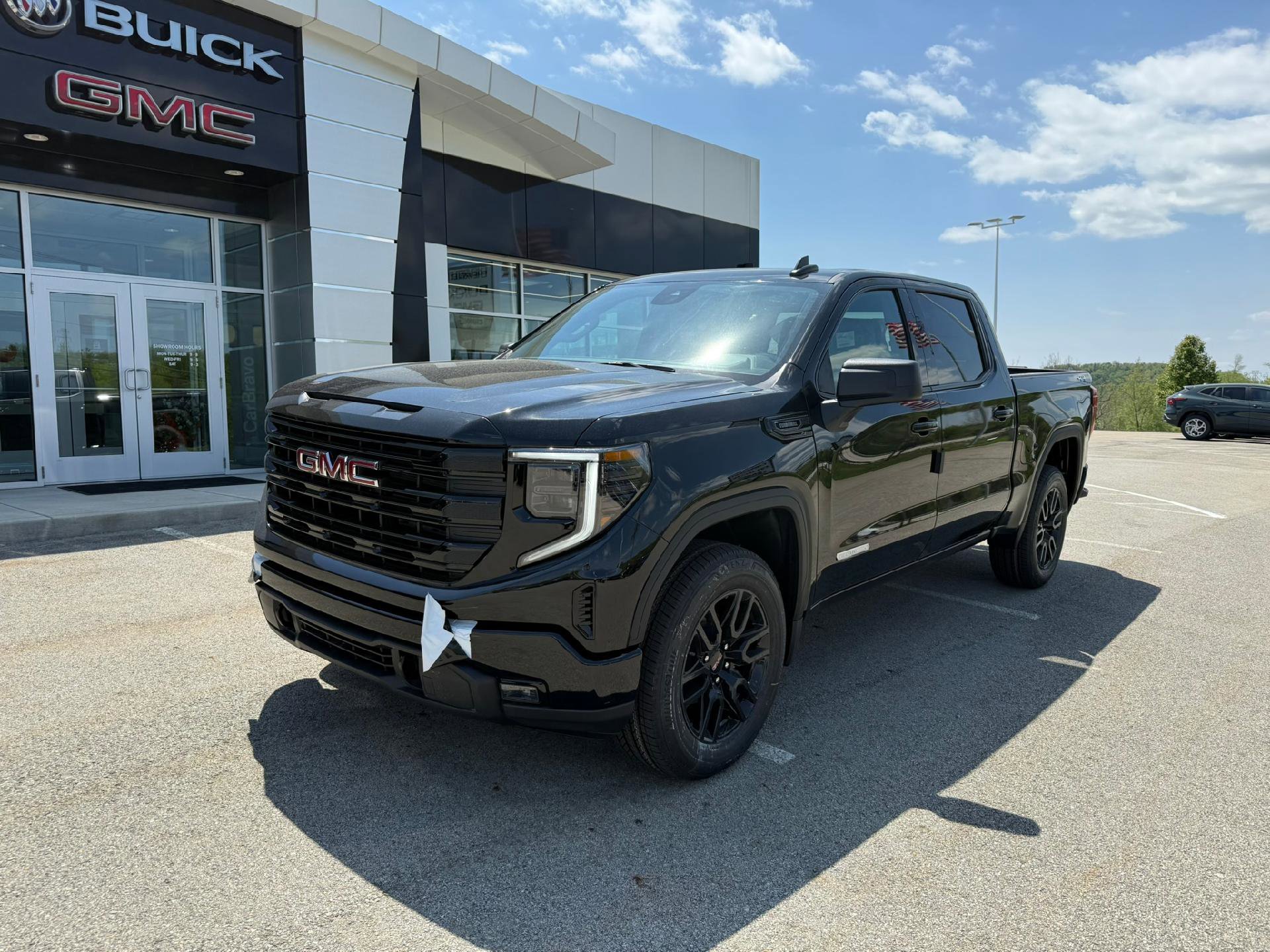 New 2026 GMC Sierra 1500 Elevation AWD/4WD video 1
