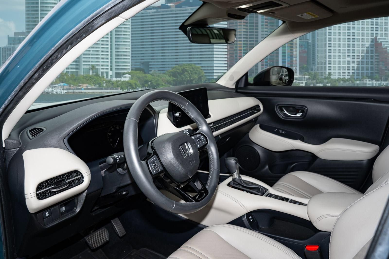 Certified 2024 Honda HR-V EX-L image 15
