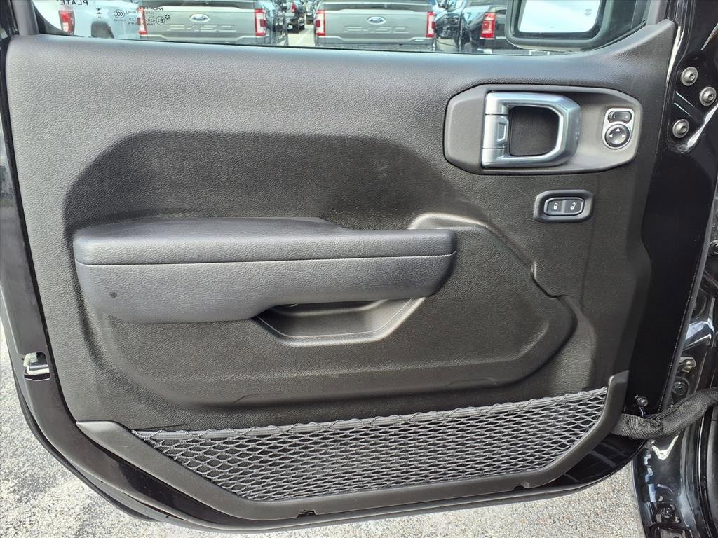 Used 2024 Jeep Wrangler Sport S image 22