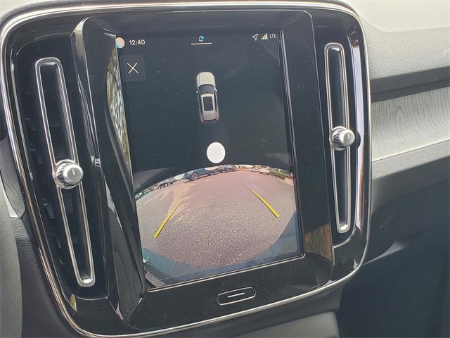 New 2026 Volvo XC40 B5 Core w/ Climate Package image 22