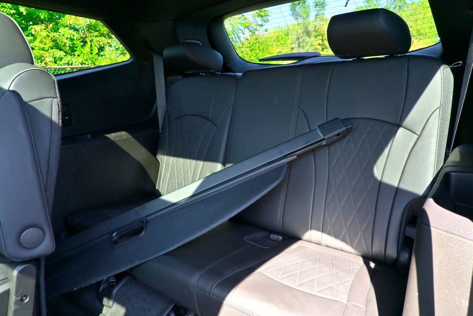 Used 2024 Buick Enclave Avenir w/ Avenir Technology Package image 23