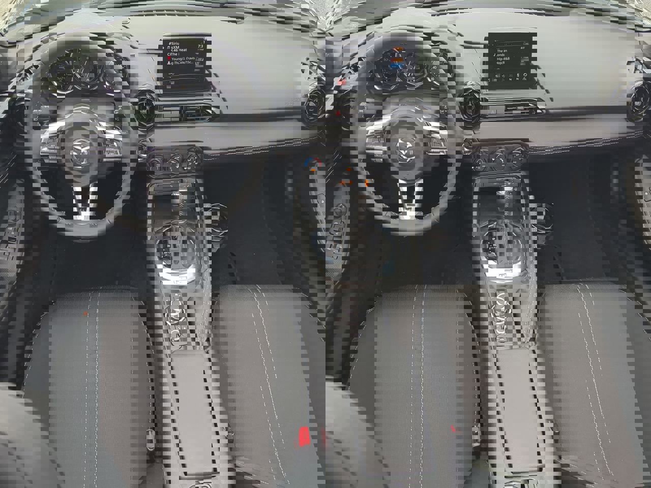 Used 2021 MAZDA MX-5 Miata Club image 11