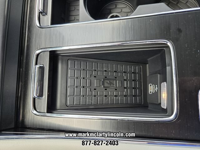 New 2026 Lincoln Aviator AWD image 18
