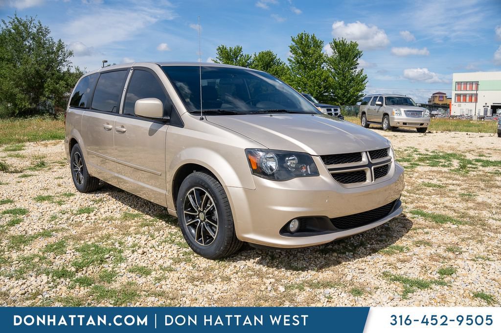 Used 2016 Dodge Grand Caravan R/T FWD image 33