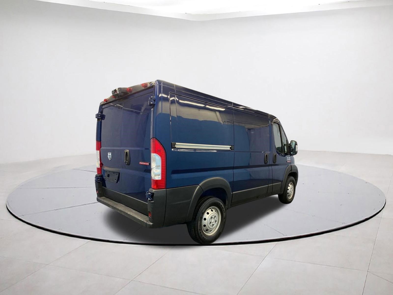 Used 2020 RAM ProMaster 1500 w/ Interior Convenience Group FWD image 6