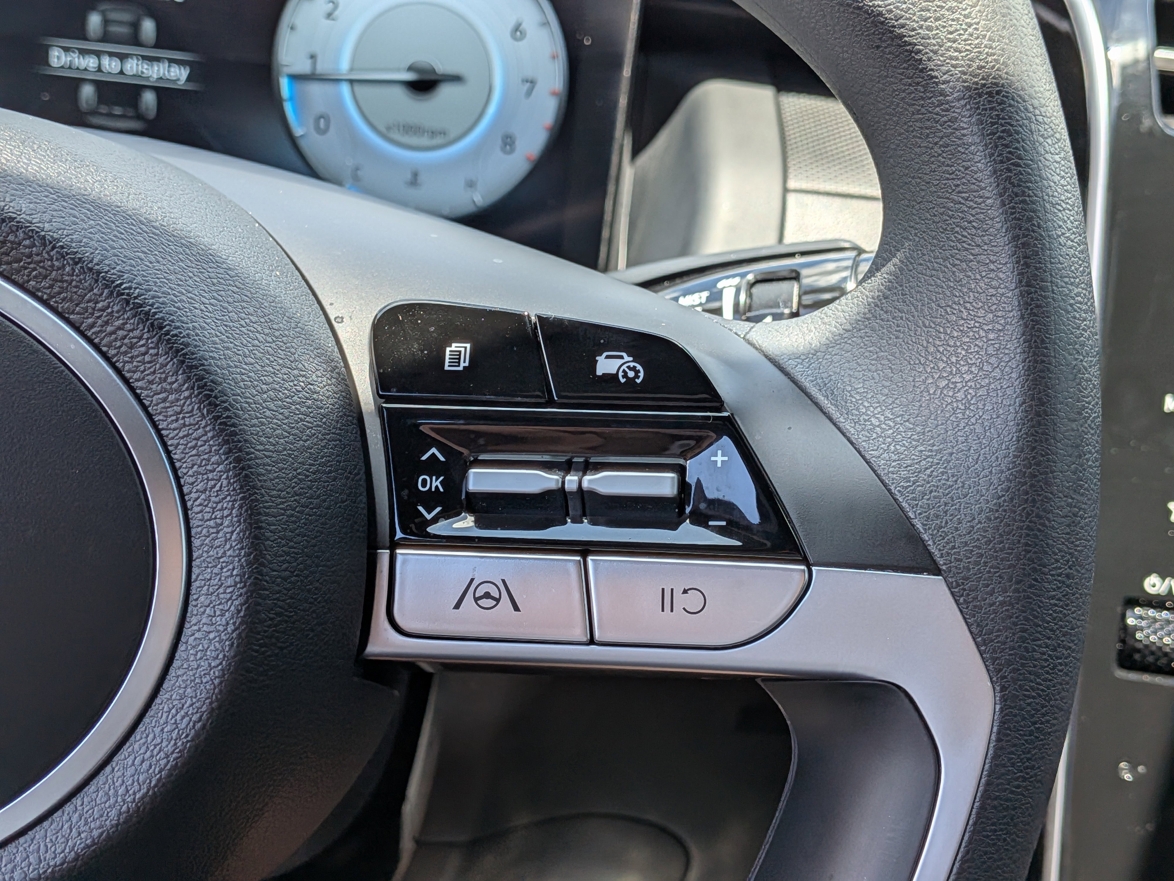 Used 2022 Hyundai Santa Cruz SEL w/ Activity Package FWD image 25