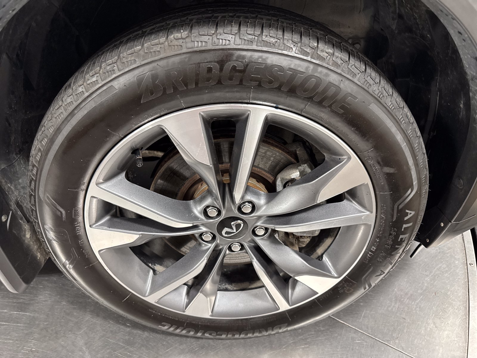 Used 2025 INFINITI QX60 Luxe AWD/4WD image 14