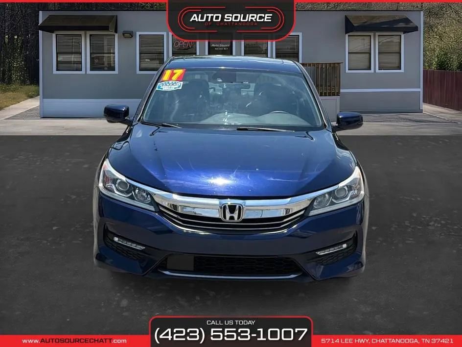 Used 2017 Honda Accord EX-L image 2