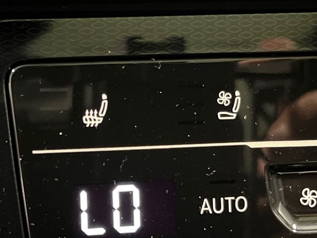 New 2025 Volkswagen Taos SEL AWD/4WD image 18
