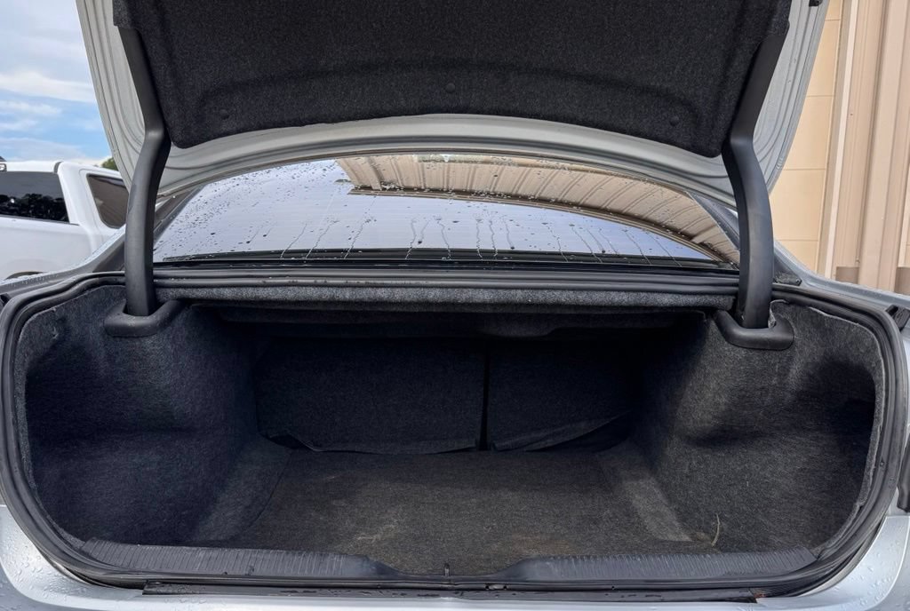 Used 2022 Dodge Charger R/T w/ Plus Group RWD image 14