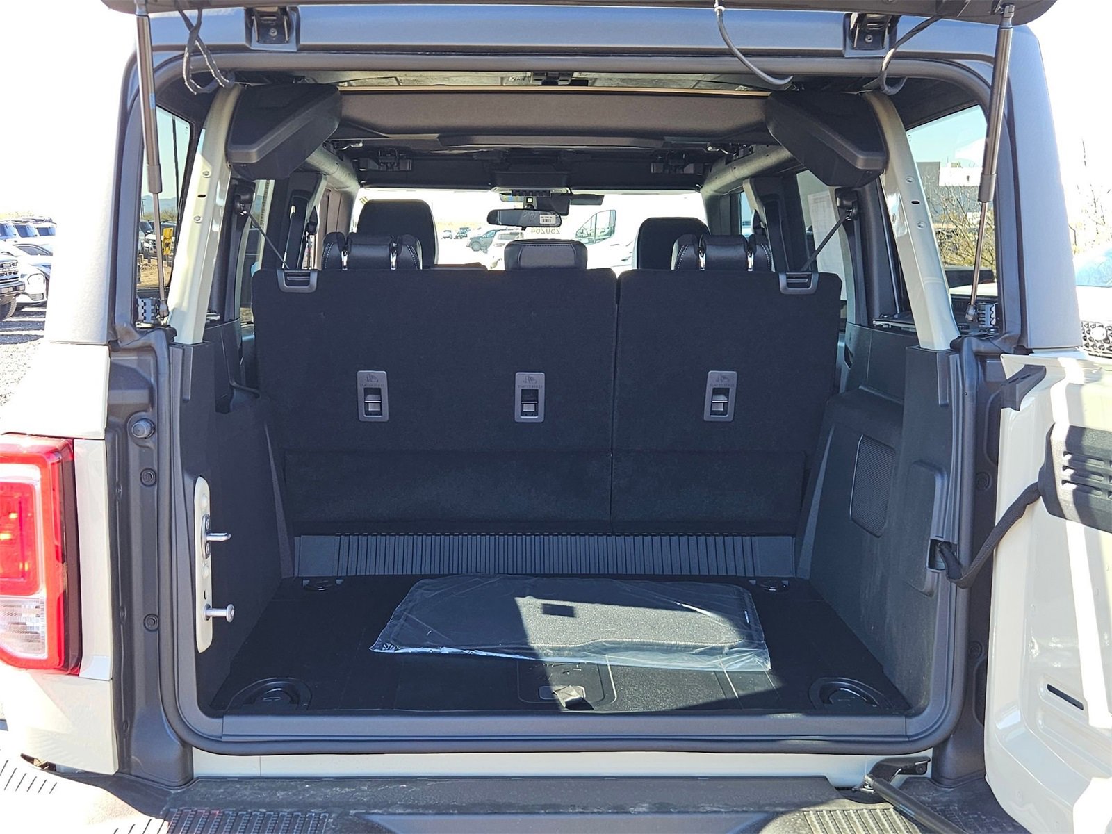 New 2025 Ford Bronco Big Bend w/ Black Diamond Package image 7