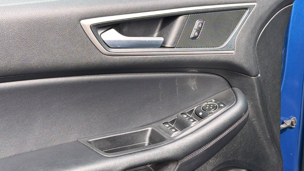 Used 2024 Ford Edge SEL AWD/4WD image 22