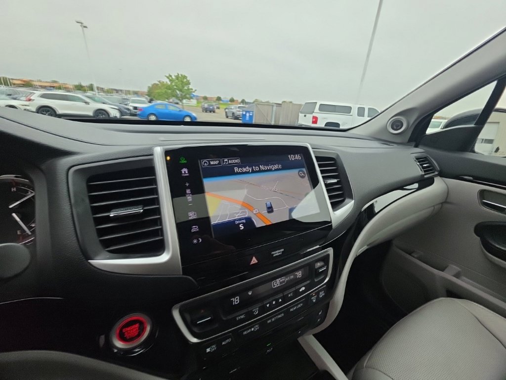 Used 2016 Honda Pilot Elite image 20