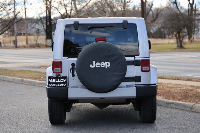 Used 2018 Jeep Wrangler Sahara w/ Connectivity Group image 3