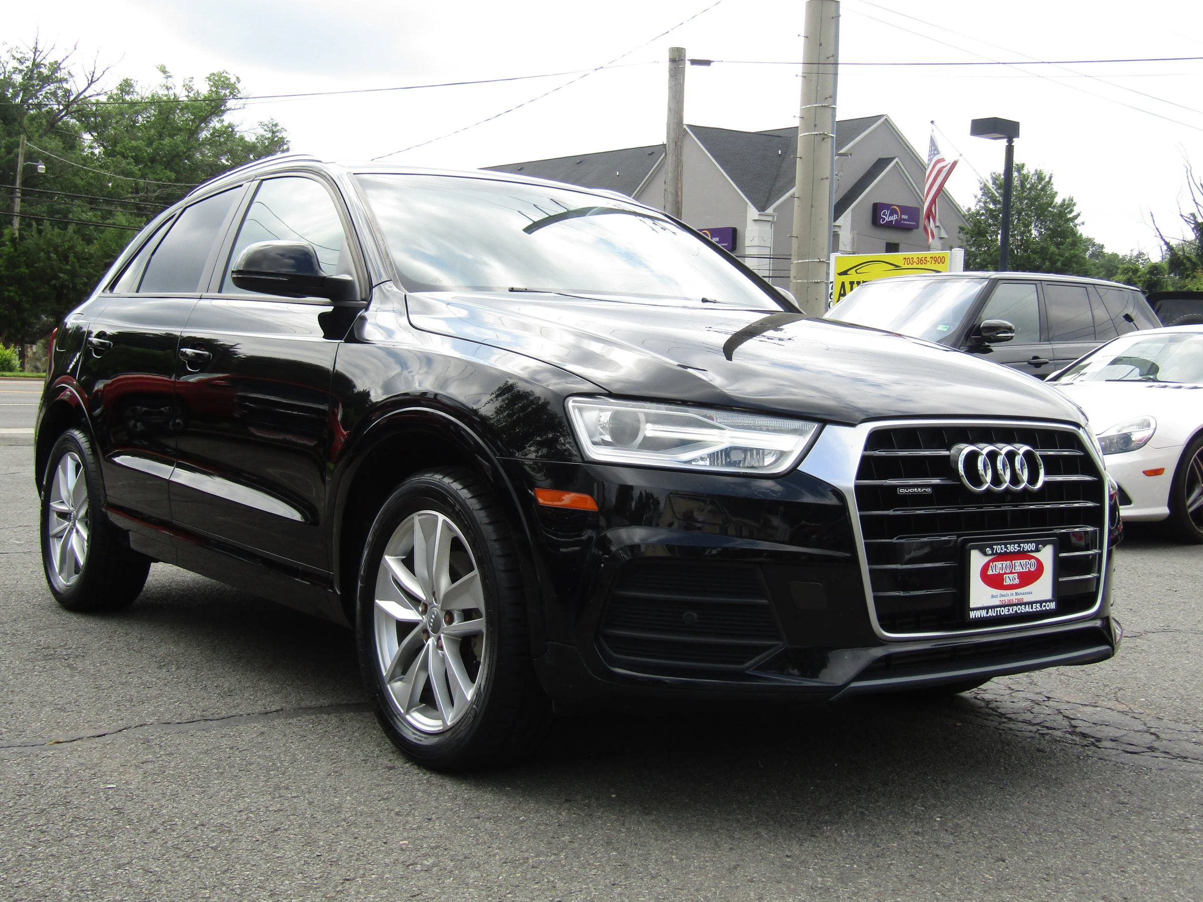 Used 2017 Audi Q3 2.0T Premium AWD/4WD image 1