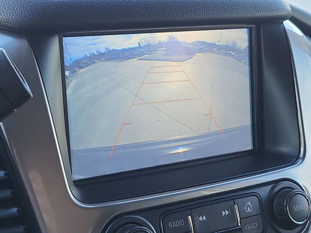 Used 2020 Chevrolet Tahoe LS w/ Enhanced Driver Alert Package image 21