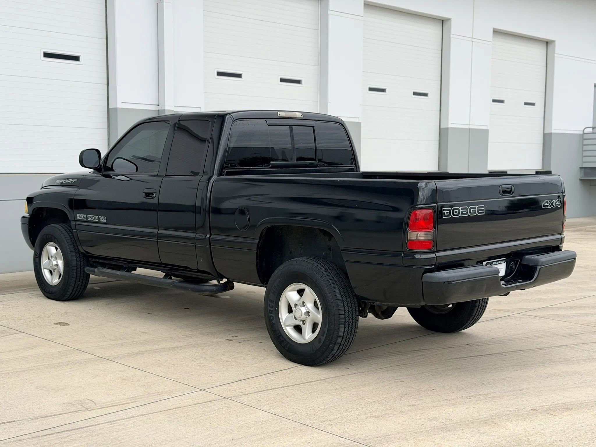 Used 2001 Dodge Ram 1500 Truck 4x4 Quad Cab image 3