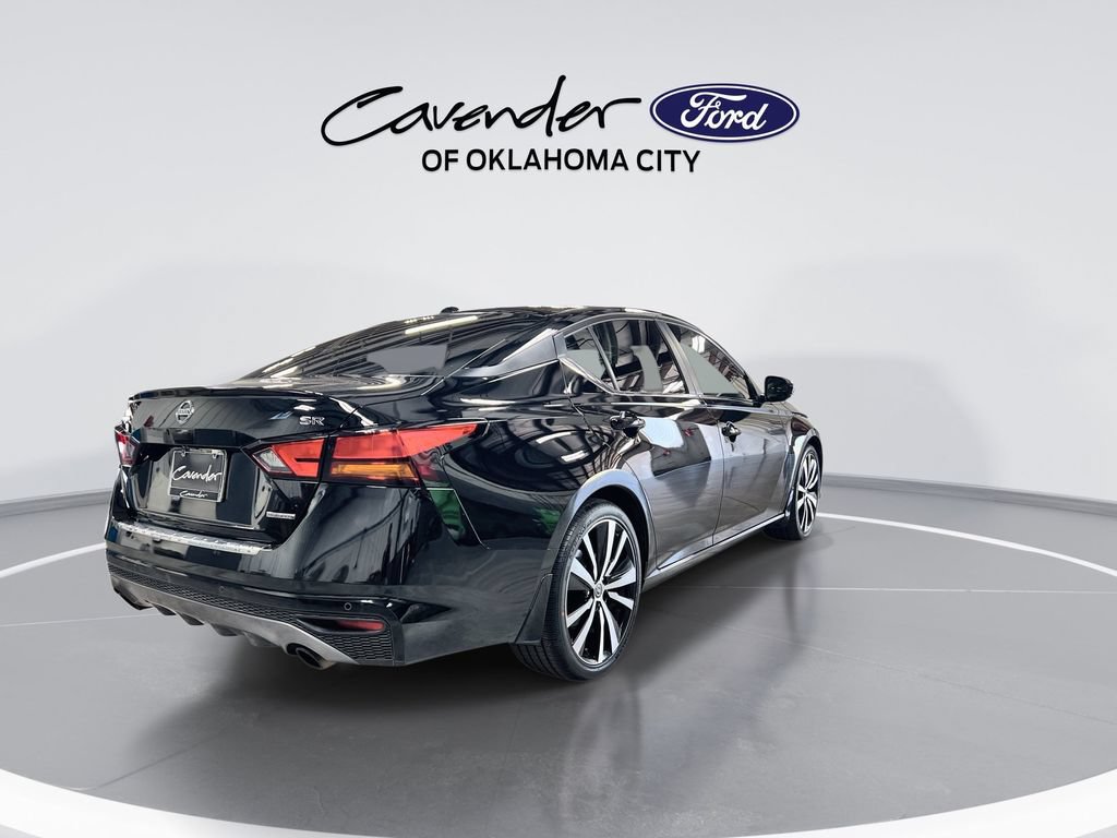 Used 2022 Nissan Altima 2.0 SR FWD image 8