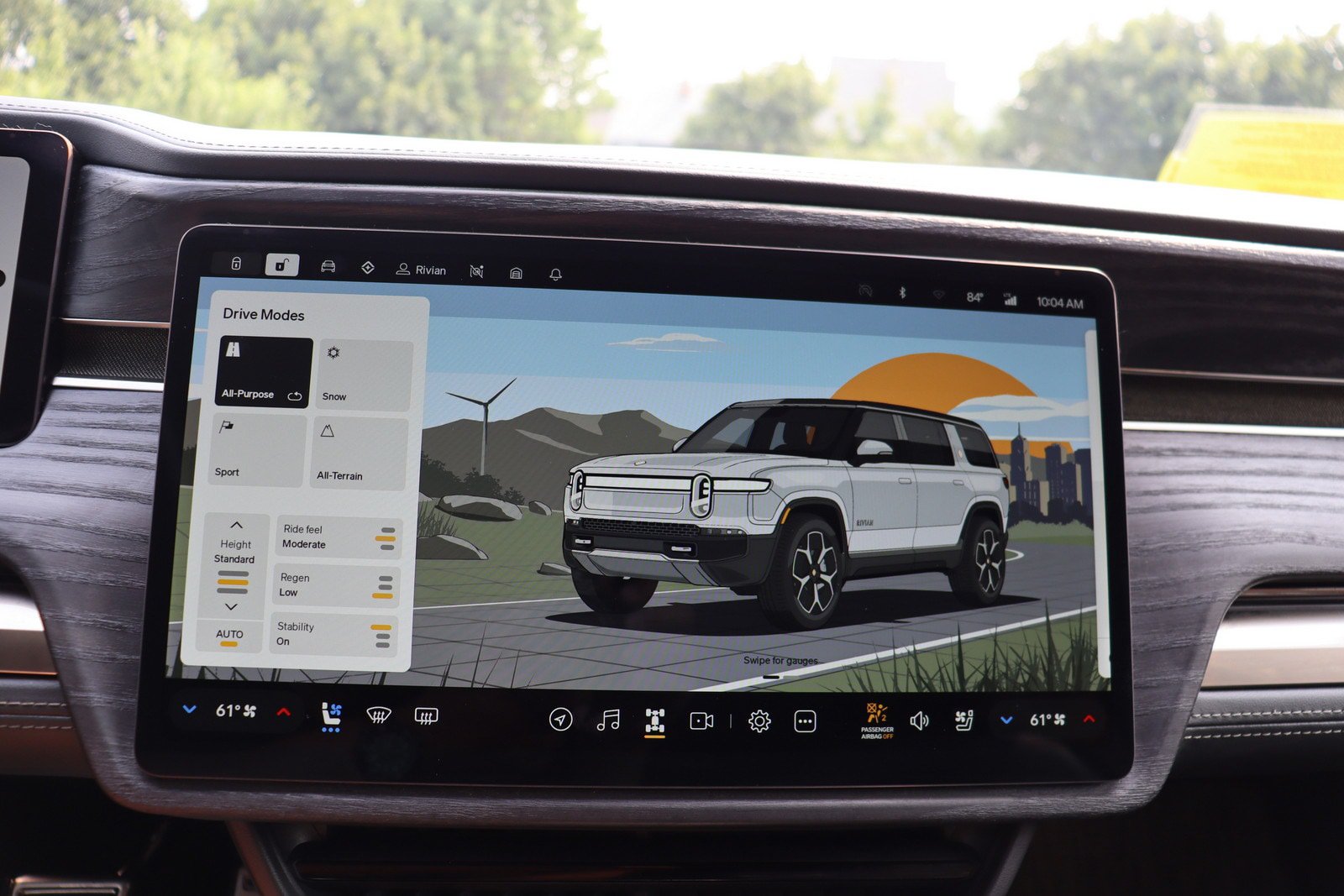 Used 2024 Rivian R1S Adventure Dual AWD/4WD image 30
