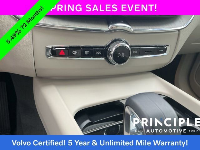 Certified 2024 Volvo XC60 B5 Plus image 22