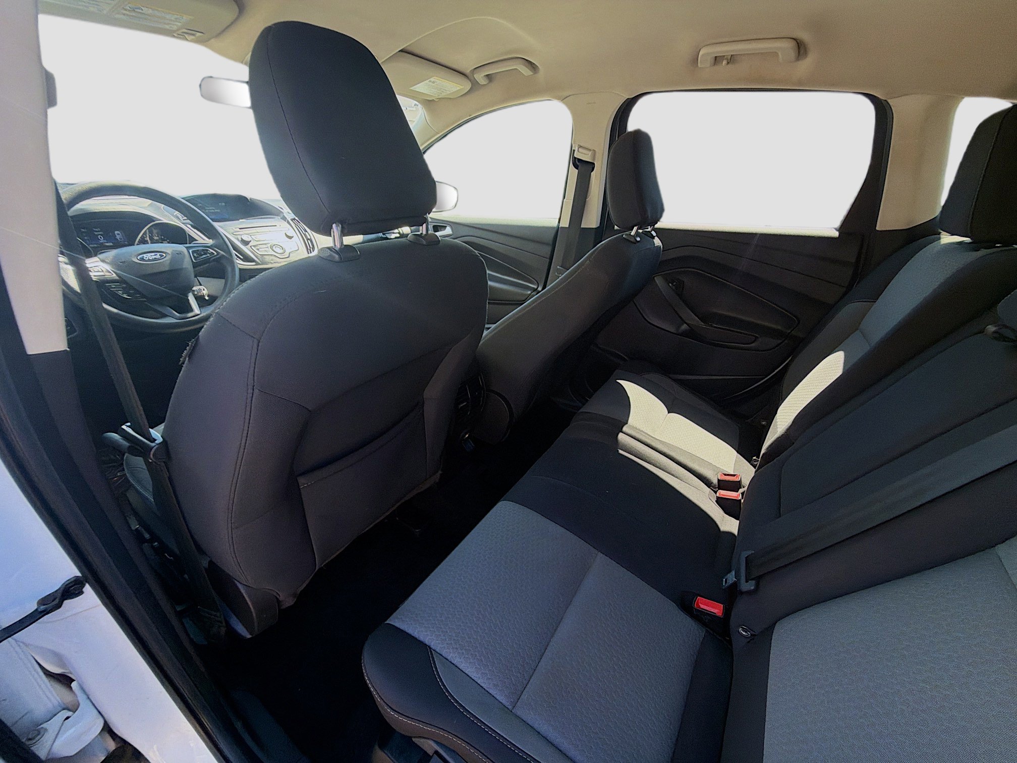 Used 2018 Ford Escape SE image 22