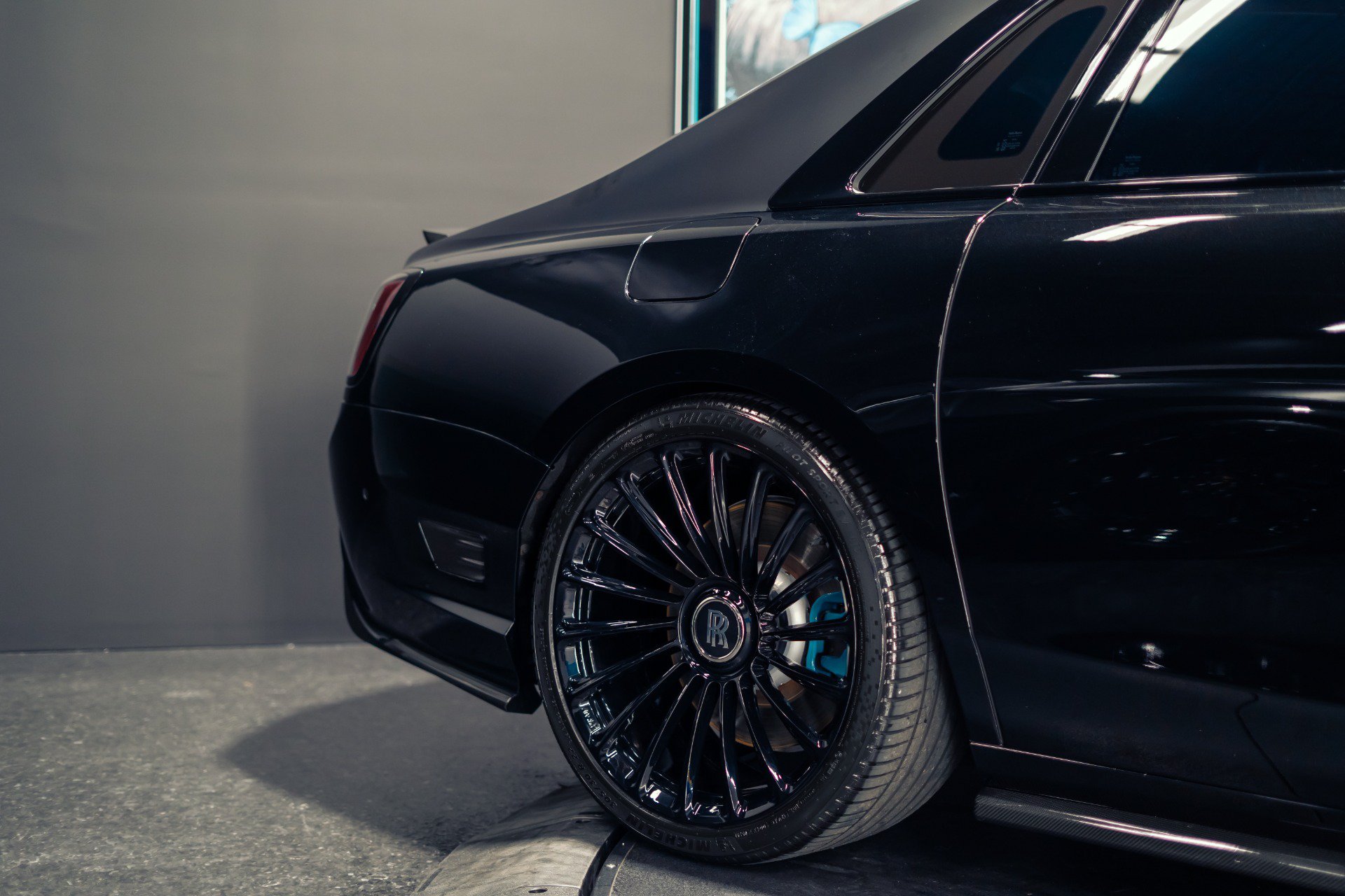 Used 2022 Rolls-Royce Ghost Black Badge AWD/4WD image 31