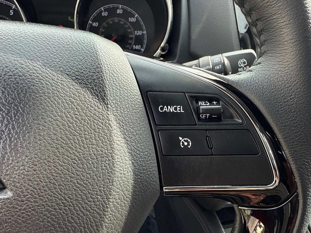 Used 2025 Mitsubishi Outlander Sport SEL image 30