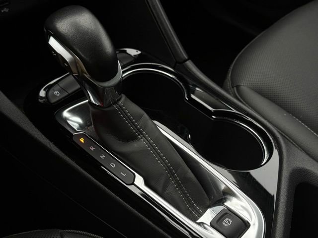 Used 2024 Buick Encore GX Sport Touring w/ Comfort Package image 29