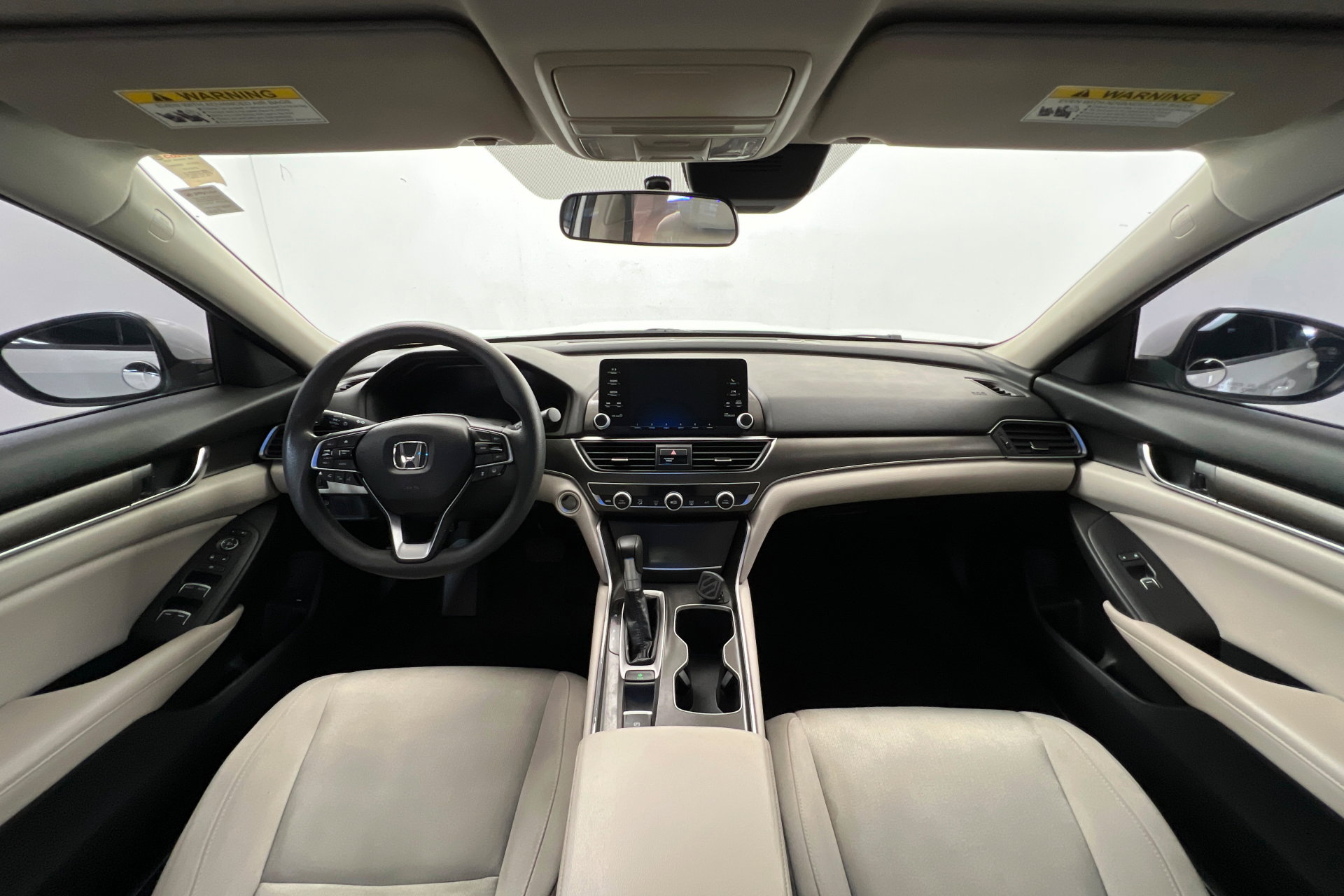 Used 2018 Honda Accord LX image 9