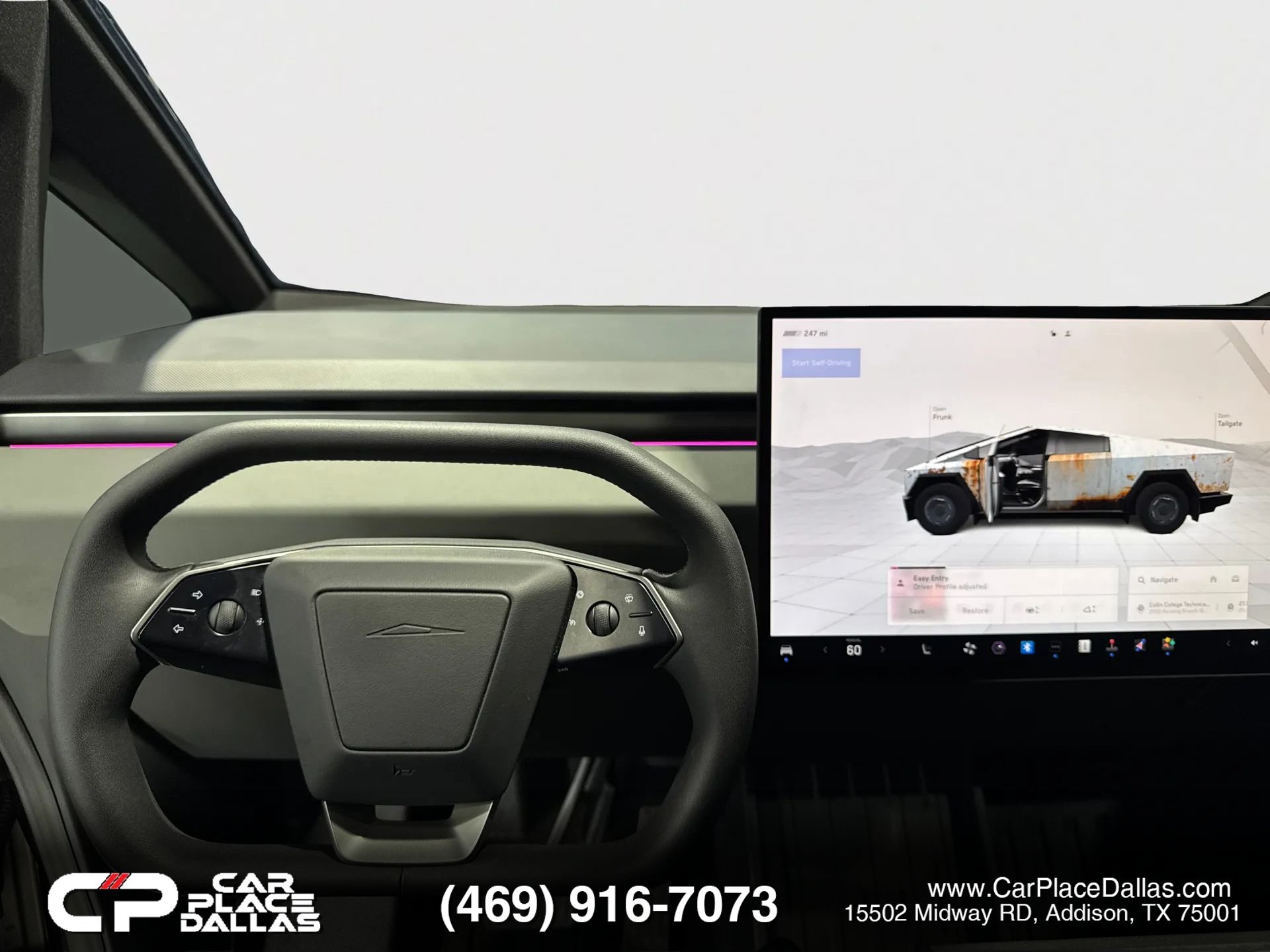 Used 2025 Tesla Cybertruck 2WD Crew Cab image 33