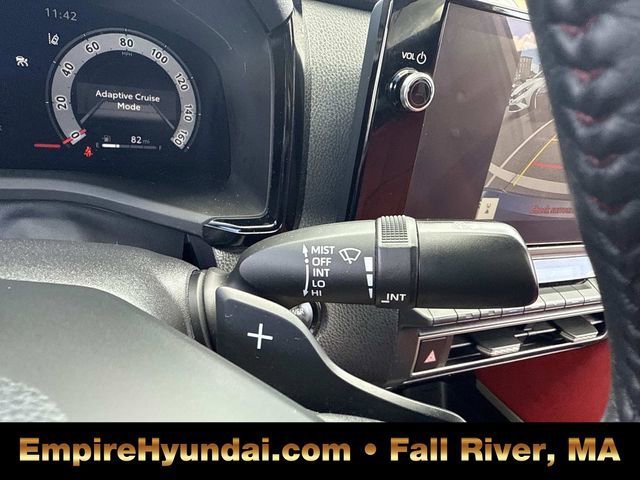 Used 2025 Toyota Camry XSE image 29