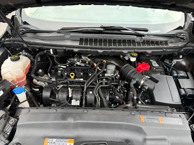 Used 2019 Ford Edge SE FWD image 26