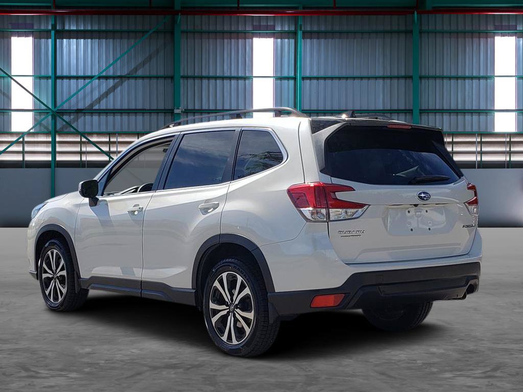 Used 2024 Subaru Forester Limited AWD/4WD image 3