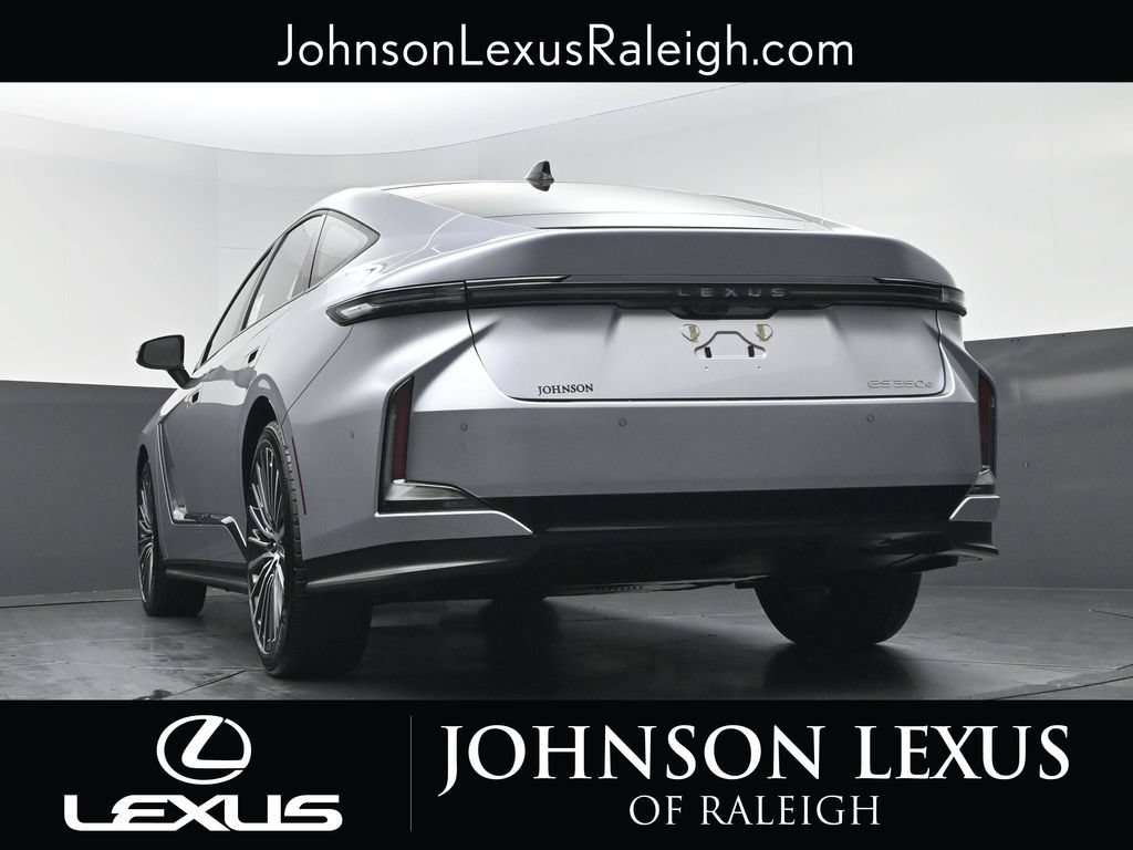 New 2026 Lexus ES 350e w/ Accessory Package (Z2) FWD image 21