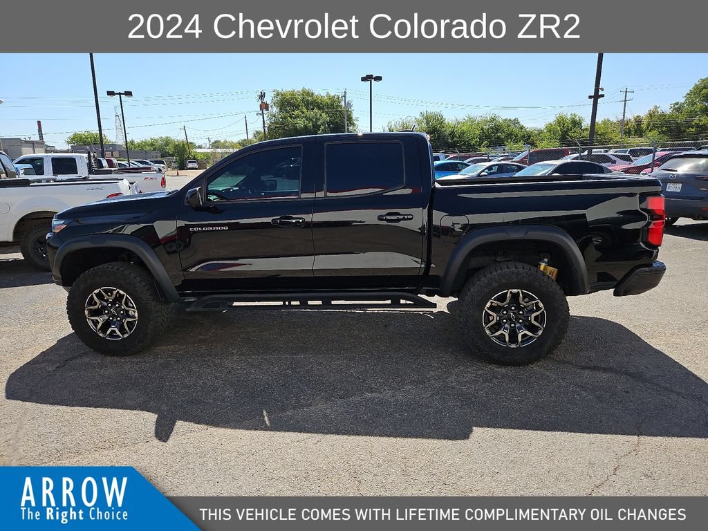 Used 2024 Chevrolet Colorado ZR2 w/ Technology Package AWD/4WD image 7