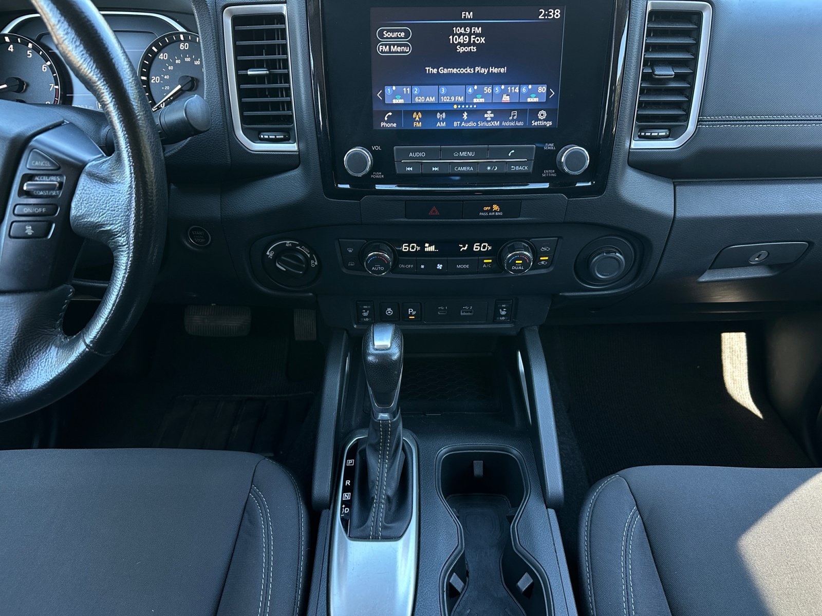 Used 2023 Nissan Frontier SV w/ Technology Package AWD/4WD image 18
