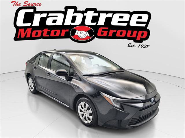 Certified 2024 Toyota Corolla LE image 1