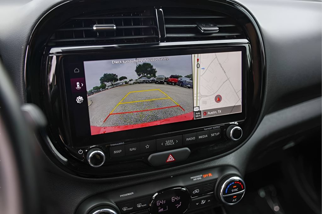 Used 2024 Kia Soul GT-Line w/ Option Group 020 FWD image 19