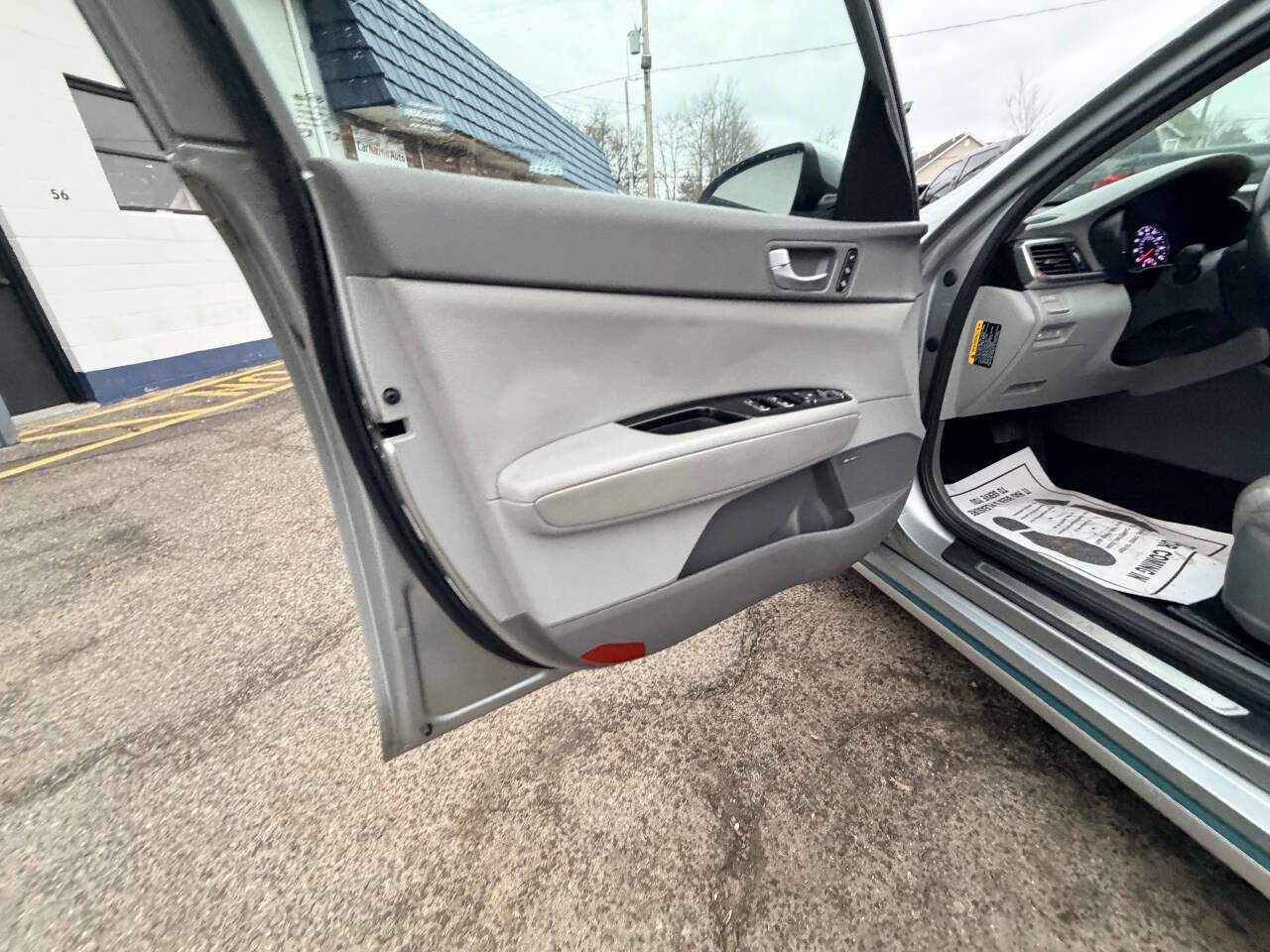 Used 2017 Kia Optima EX image 44