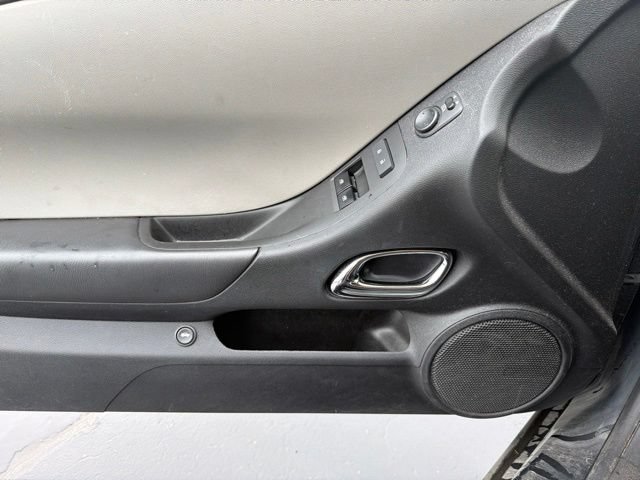 Used 2013 Chevrolet Camaro LS RWD image 12