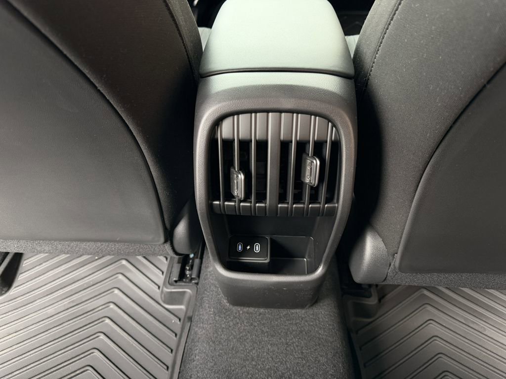 New 2026 Hyundai Kona SE image 29