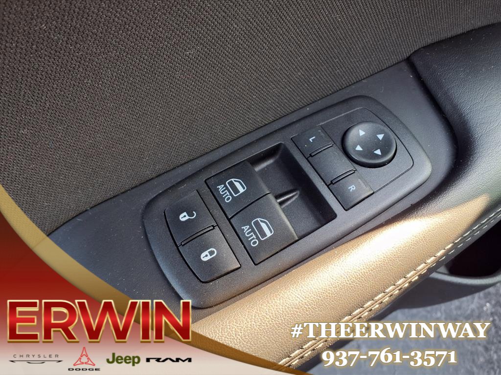 Certified 2022 Dodge Challenger R/T image 17