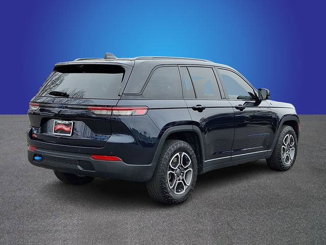 Used 2022 Jeep Grand Cherokee Trailhawk w/ Luxury Tech Group III image 4