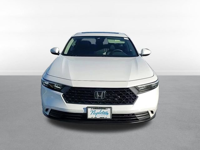 Used 2024 Honda Accord EX image 2