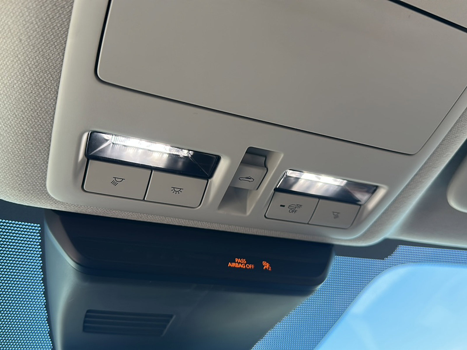 Used 2023 MAZDA MAZDA3 s image 36