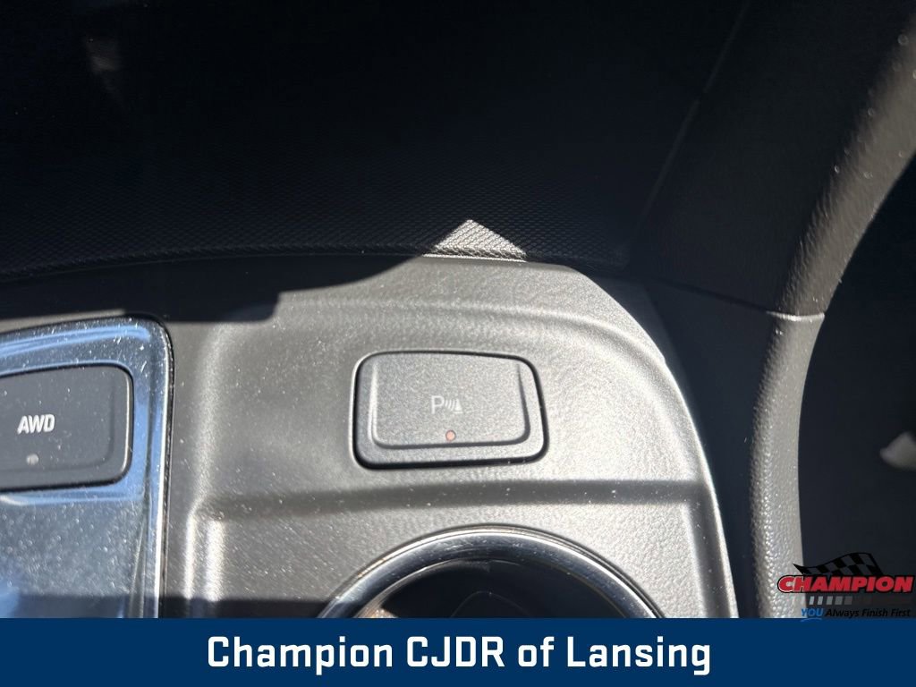 Used 2022 Chevrolet Equinox LT AWD/4WD image 30