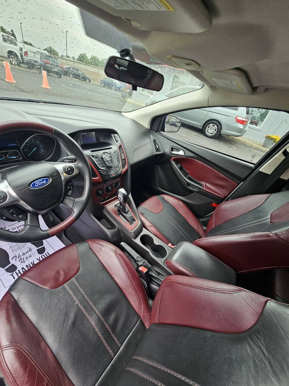 Used 2012 Ford Focus SE FWD image 11