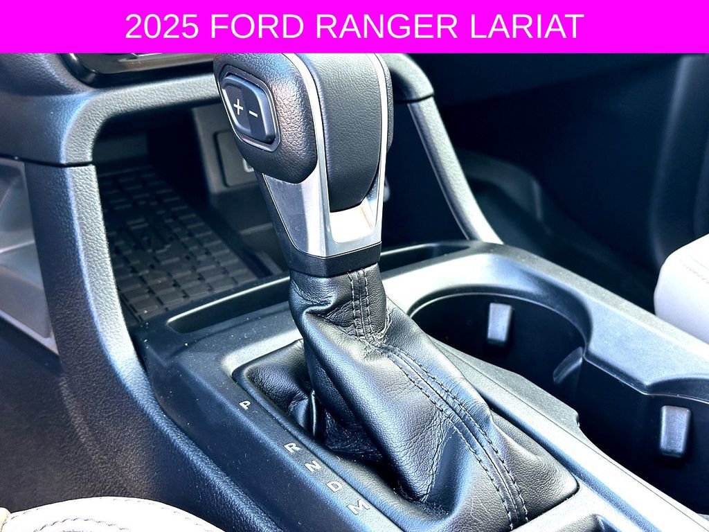 Used 2025 Ford Ranger Lariat w/ FX4 Off-Road Package image 16